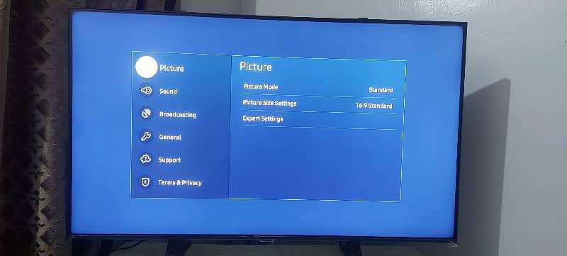 Samsung Cryatal LED 43 inch 1