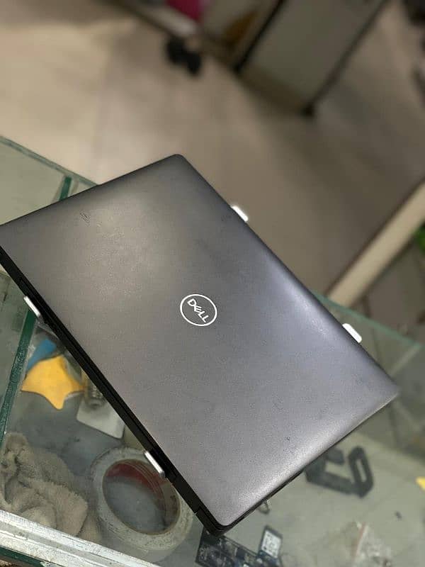 Dell Latitude 5300  Touch i5/8th generation 1