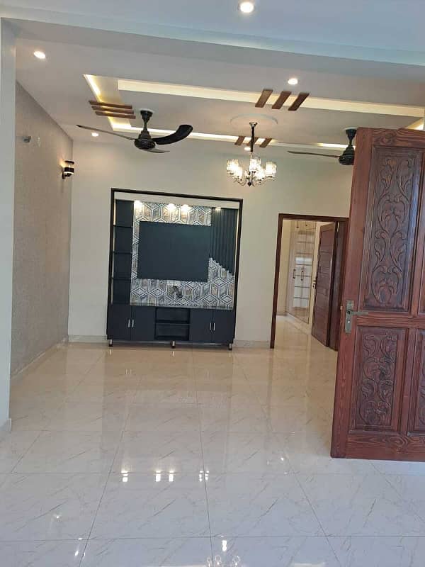 6 Marla Brand New House Is Available For Sale In Platinum Block In Park View City Lahore 7