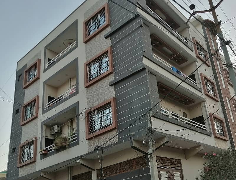 Portion 2 Side Corner First Floor Portion Excellent New Condition Prime Location North Karachi Sector 11-A  Za traders builders  And  LAW ASSOCIATE 0