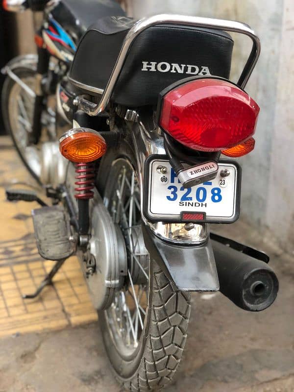 urgent sale honda CG 125 1