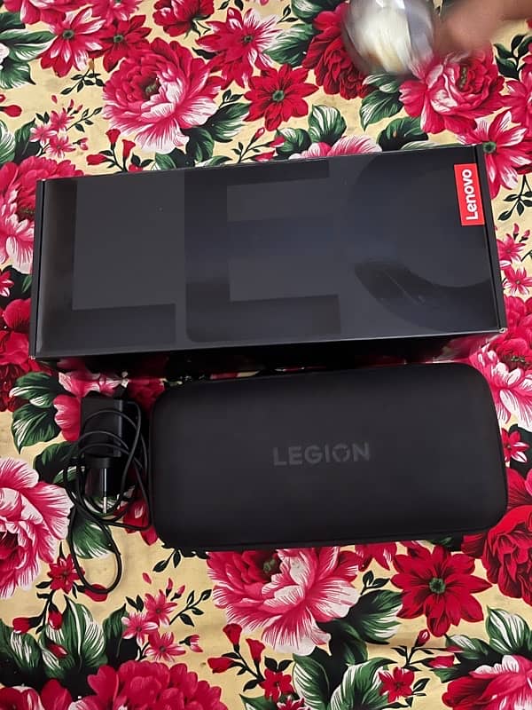 Lenovo legion go 1