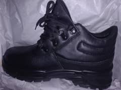 Safety Shoes (Heavy Duty Shoes)