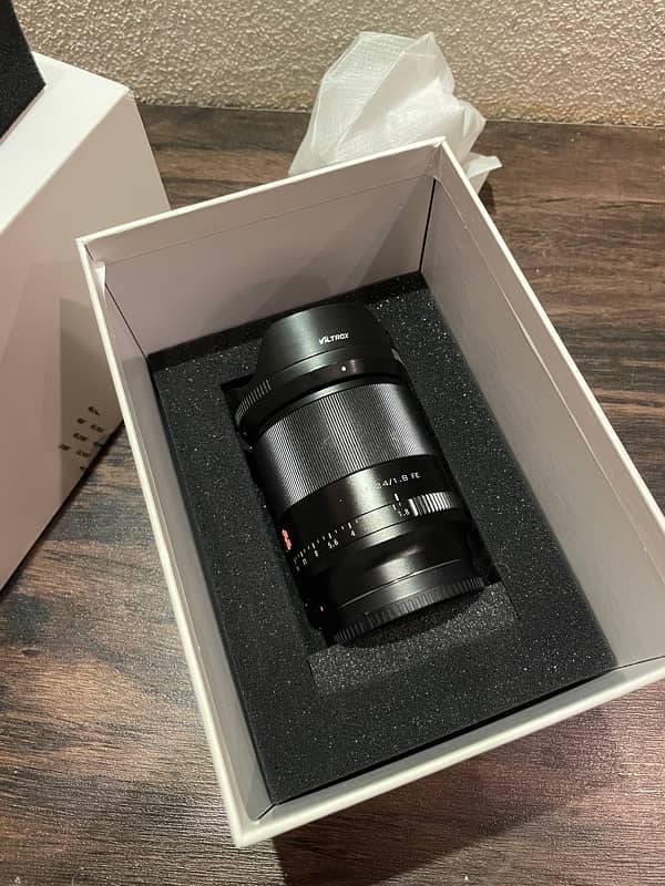 24mm sony fe viltrox lens full frame e mount f1.8 not 23mm 25mm 20mm 6