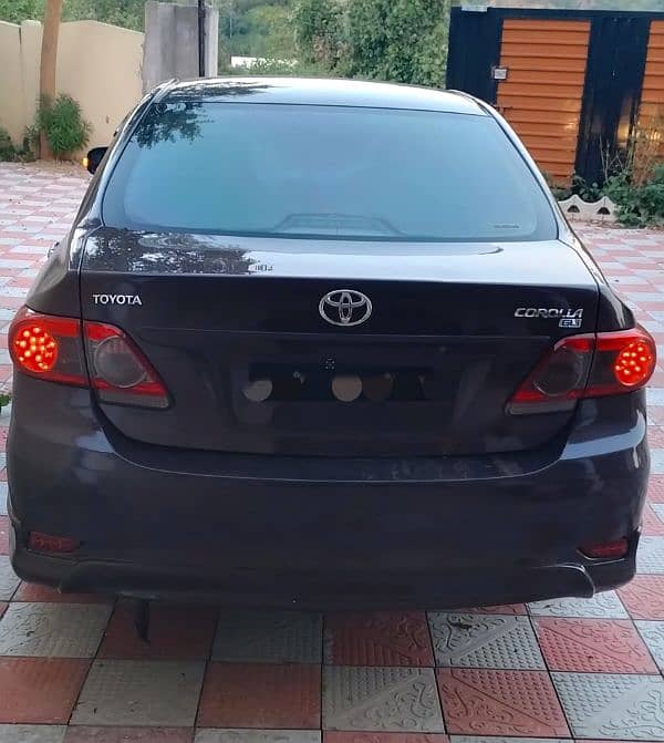 Toyota Corolla GLI 2012 3