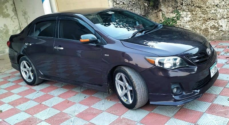 Toyota Corolla GLI 2012 10