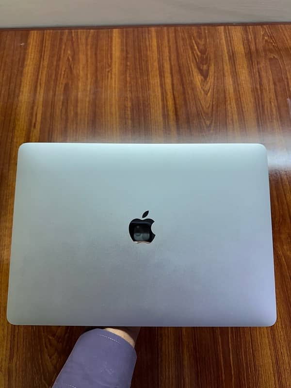 Macbook Pro 2017 13” 0