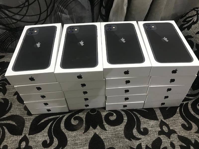 Iphone 11 box pack 0