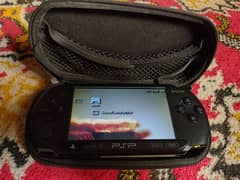 Sony PSP street e1002 video game console