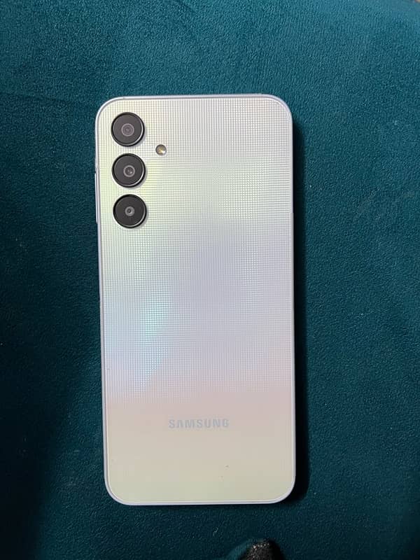 Samsung A25 1