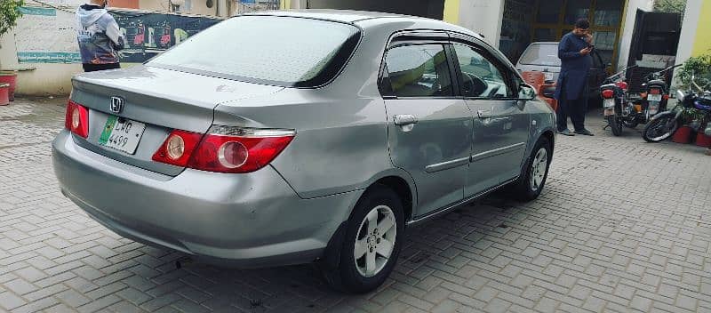 Honda City IDSI 2006 4