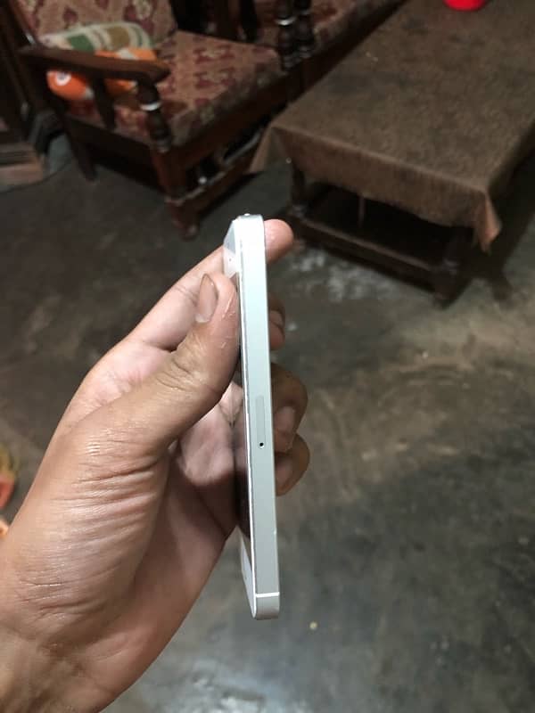 iPhone SE first generation Non pta 2