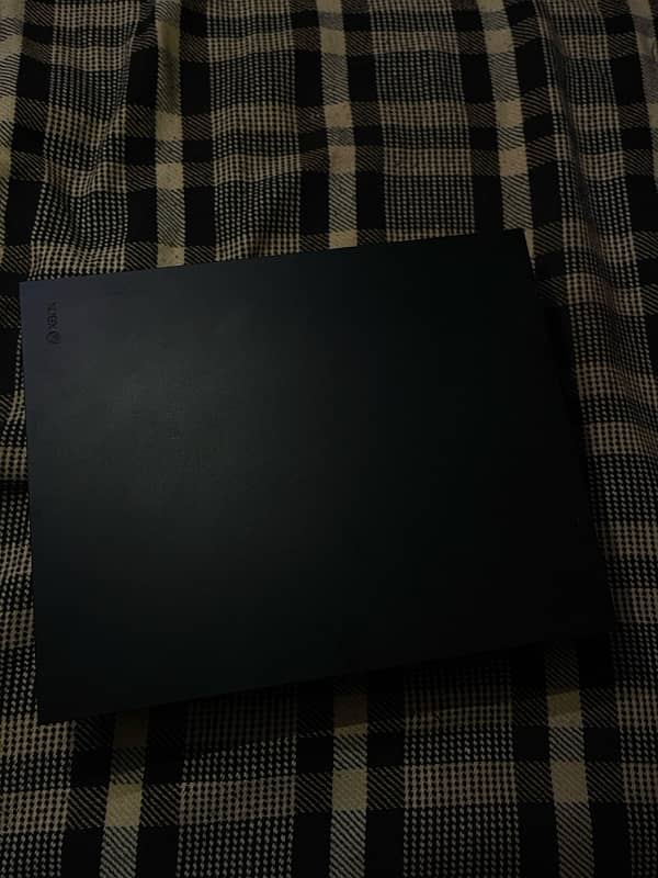 Xbox one x 1 TB 6