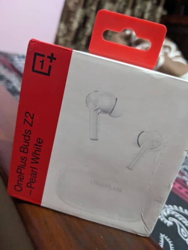 OnePlus Buds Z2 - Excellent Condition 4