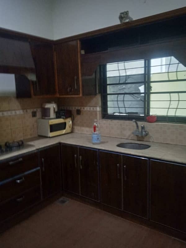 Upper Portion For Rent 4