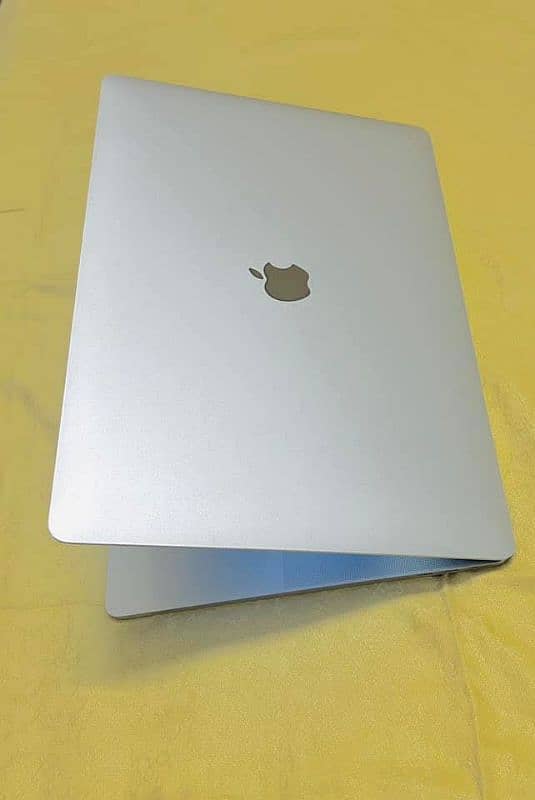 Macbook pro 2019 Apple 12