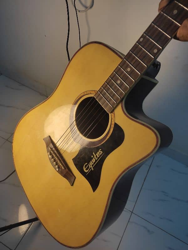 semi acoustic guitar 0