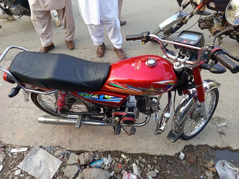 bike janman halat ma ha ak ropy ka be kam ni ha 2