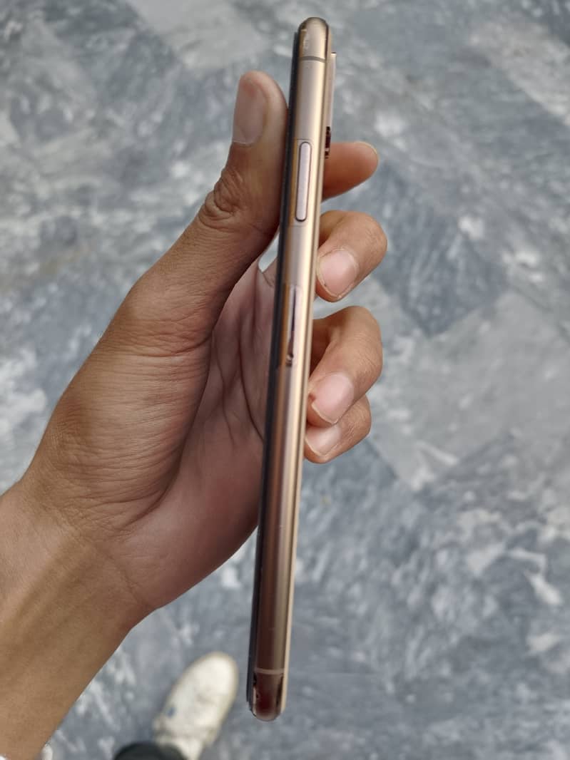 iPhone xs max 2