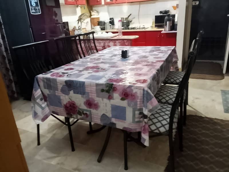 6 seater iron rod dinning table 2