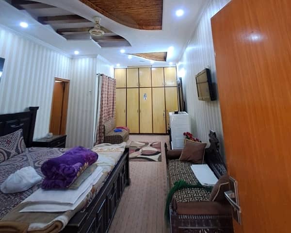 A 5 Marla House Located In Allama Iqbal Town - Nizam Block Is Available For sale 7