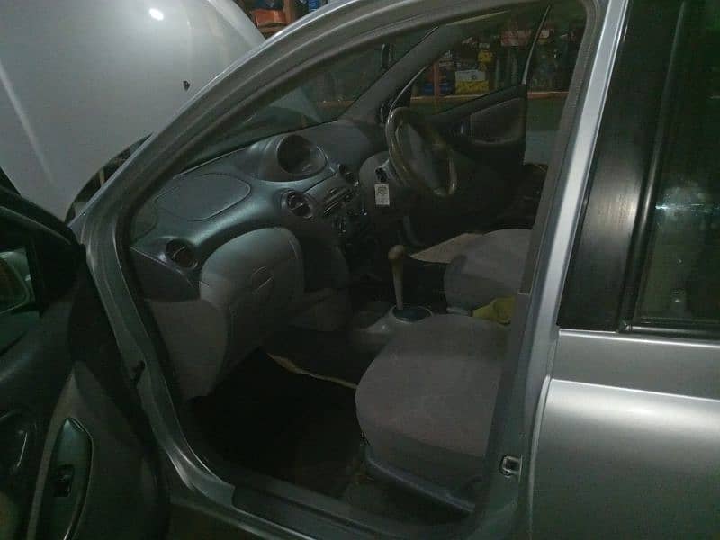 Toyota Platz 2007 0