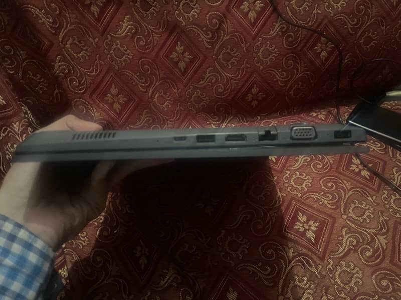 Lenovo v330 Laptop in good condition 4