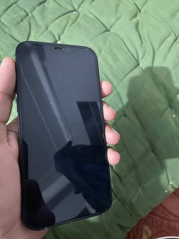 Apple iPhone 12 64 GB 2