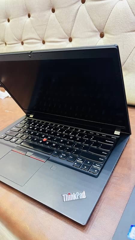 Lenovo Thinkpad T490 T490s 6