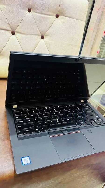 Lenovo Thinkpad T490 T490s 11