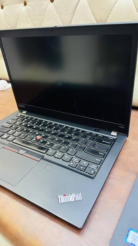 Lenovo Thinkpad T490 T490s 12