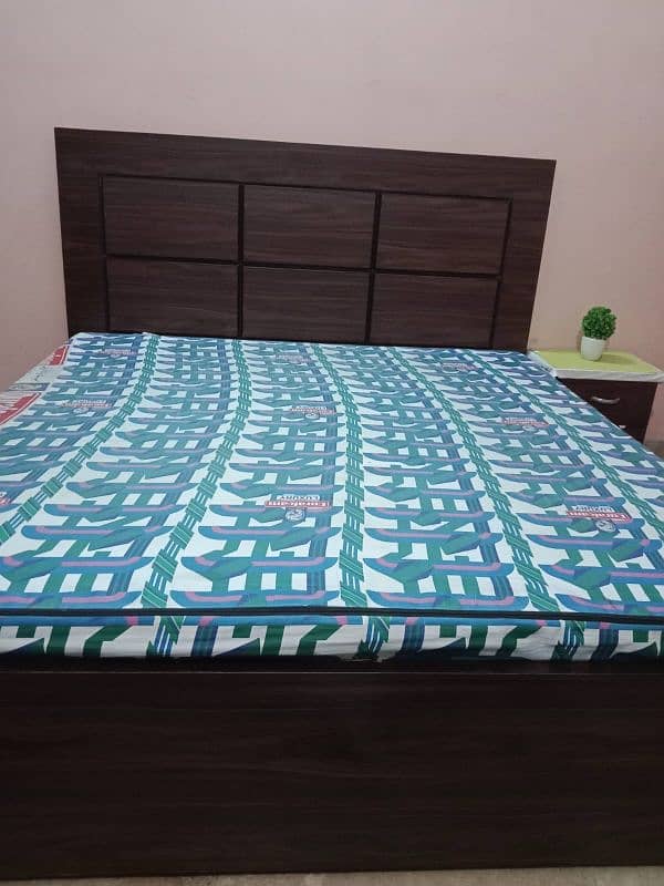 I am selling my two beds One 30 thousand and second is 27 thousand 1