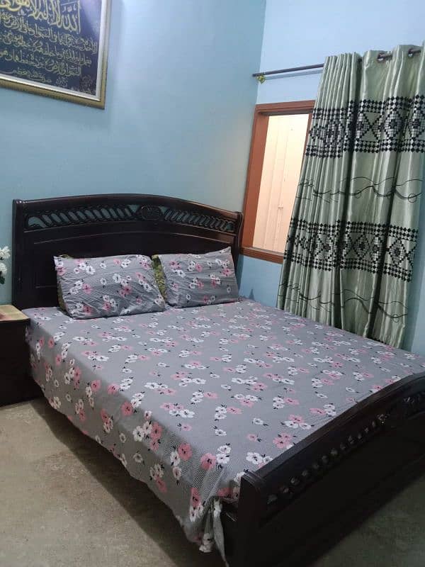 I am selling my two beds One 30 thousand and second is 27 thousand 8