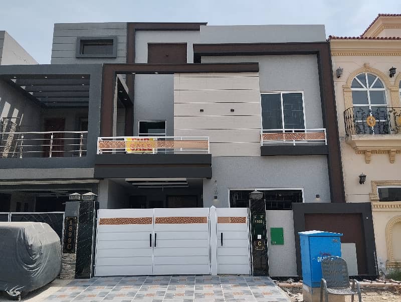 5 Marla Brand New Villa Available for Sale 1