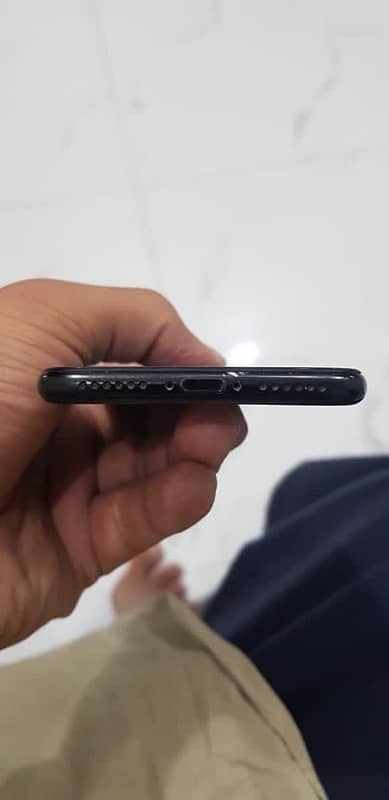 IPhone 7 256gb PTA Apprpved 4