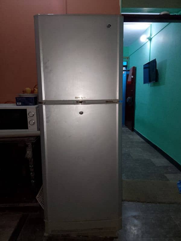 PEL fridge for sell 0