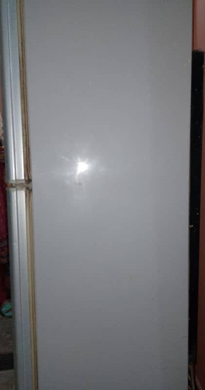 PEL fridge for sell 1