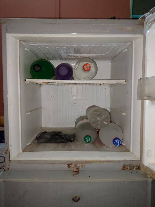 PEL fridge for sell 2