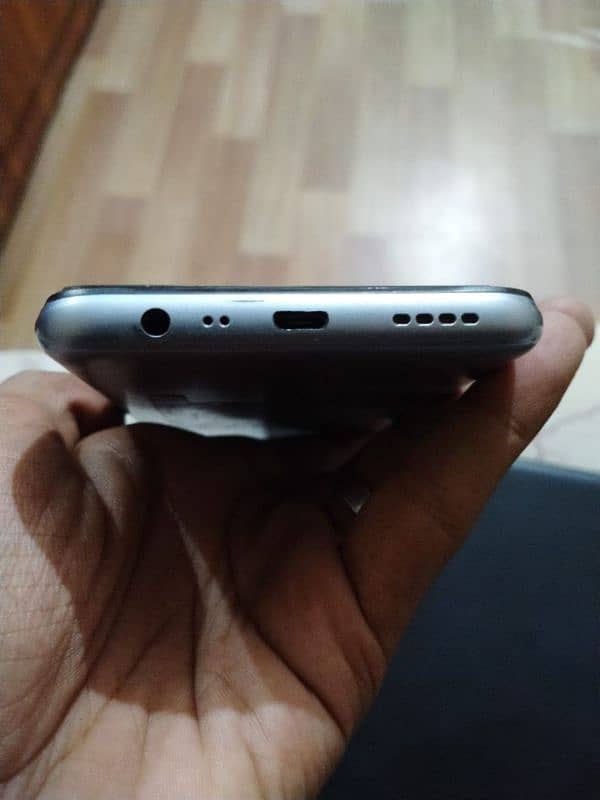 Realme C15 10/10 condition 6