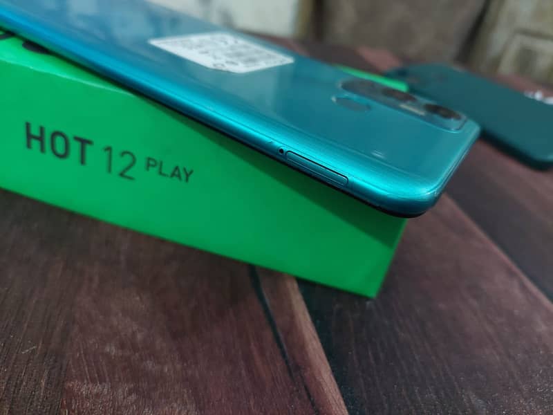 Infinix Hot 12 play      Mint Condition     Full Box 3