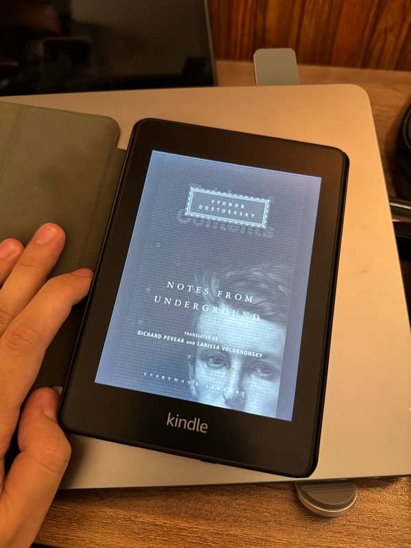 Amazon Kindle 10th Generation 0