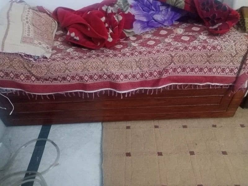 bed set / wooden bed /. single beds 0