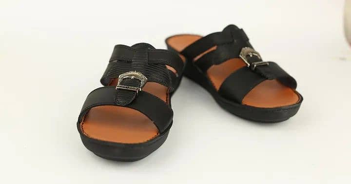 al aqdam comfortable Arabic chappal 1