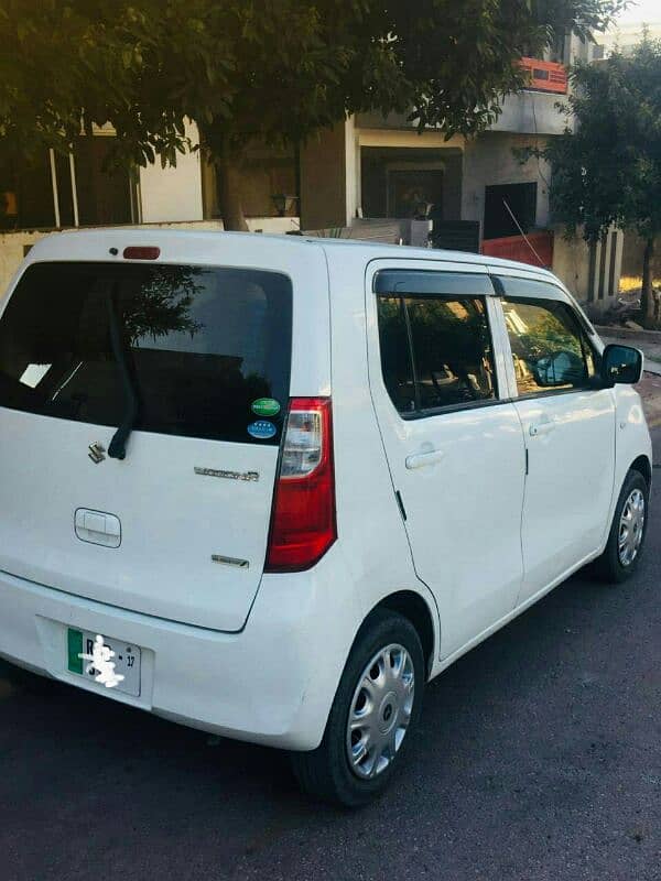 Suzuki Wagon R 2014 1