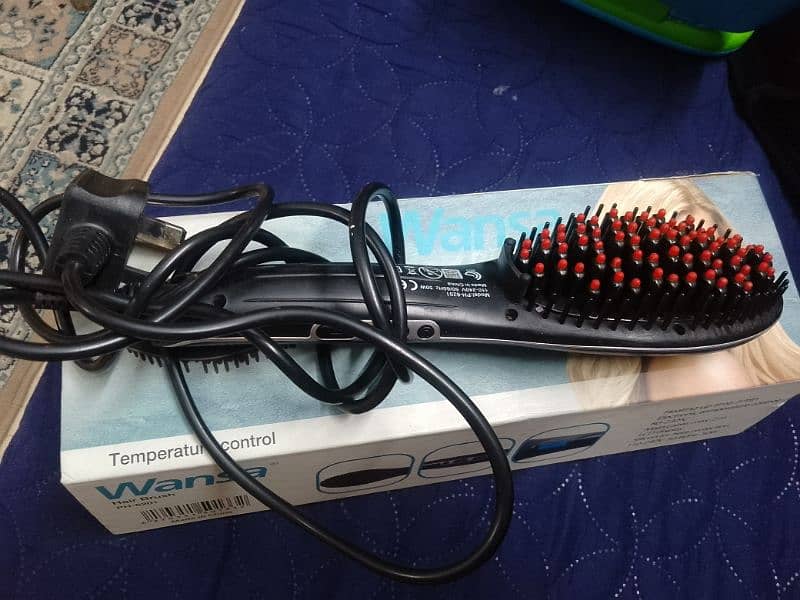 hair straightener brush 1