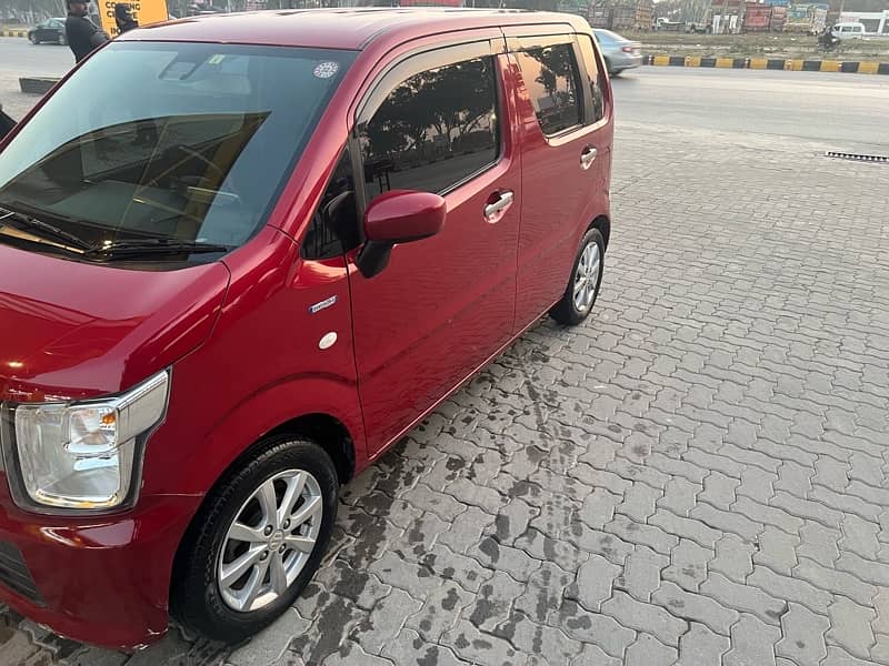 Suzuki Wagon R 2018 3