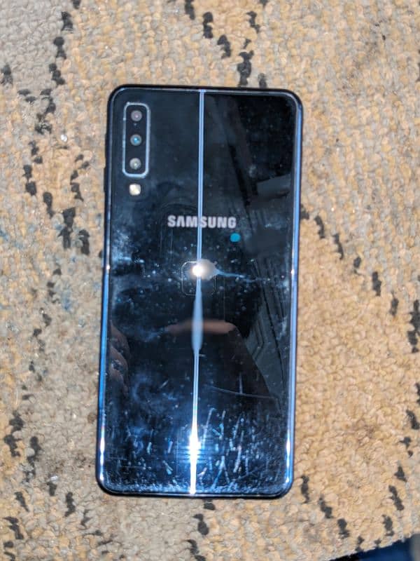 samsung a7 low budget phone 0