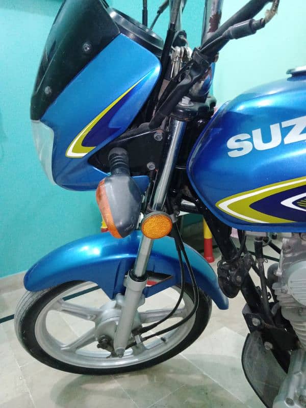 Suzuki GD 110s bike 2022 3