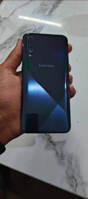 Samsung A30s 4/128 0