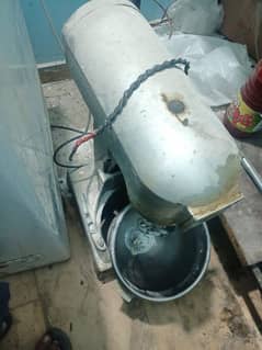 Oven, Fryer, Hot Plate, Dow Mixer, Gas Cylinder 13 Kg